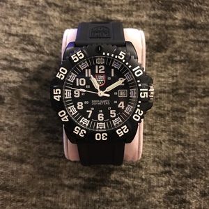 Luminox Navy Seal Colormark 3051